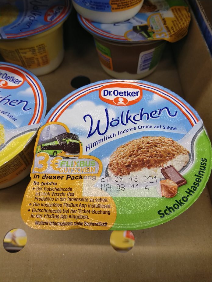 Dr. Oetker Wölkchen-Flixbus Dr. Oetker Wölkchen-Flixbus