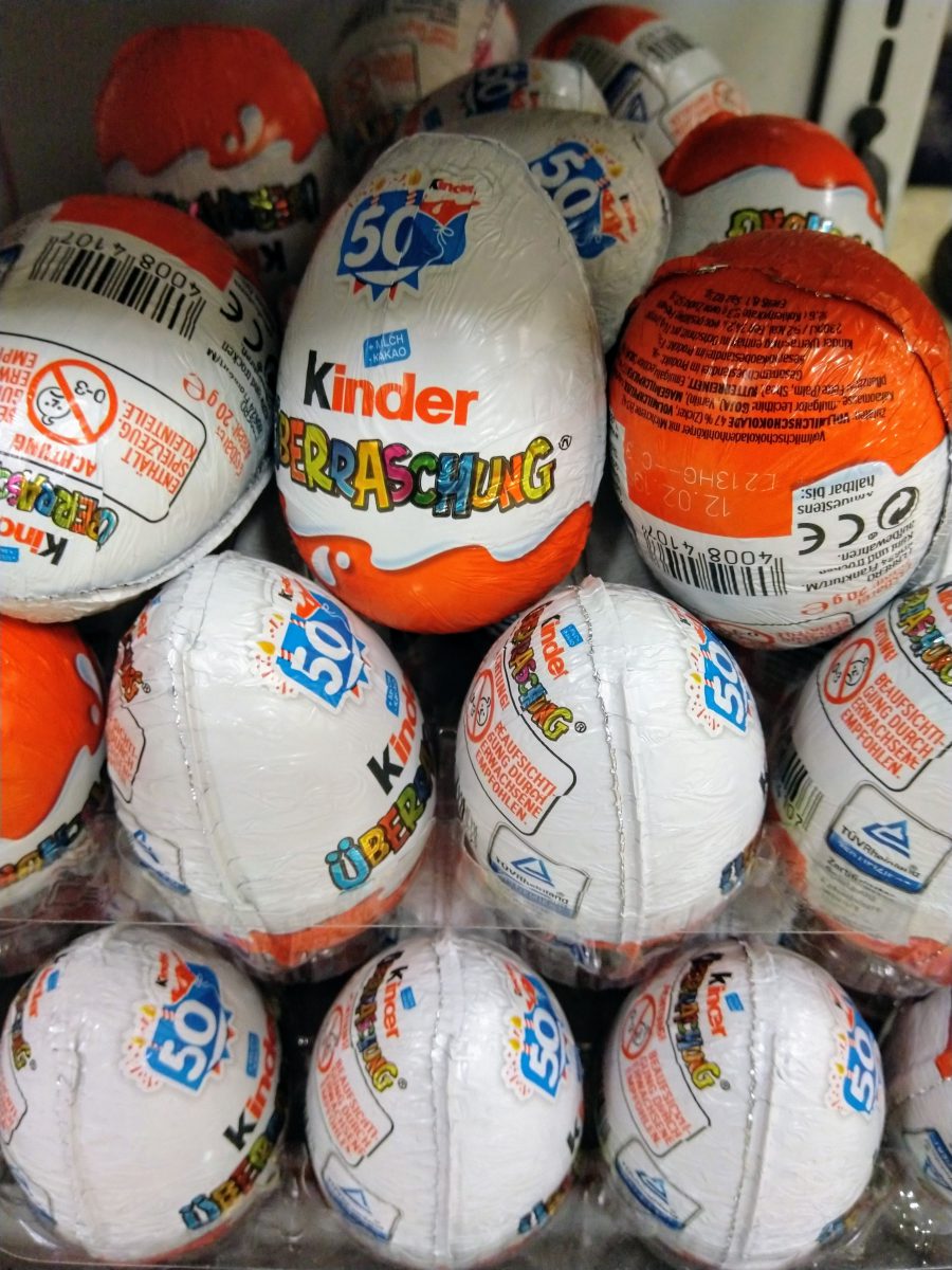 Ferrero kinder Überraschung Ü-Ei Ferrero kinder Überraschung Ü-Ei