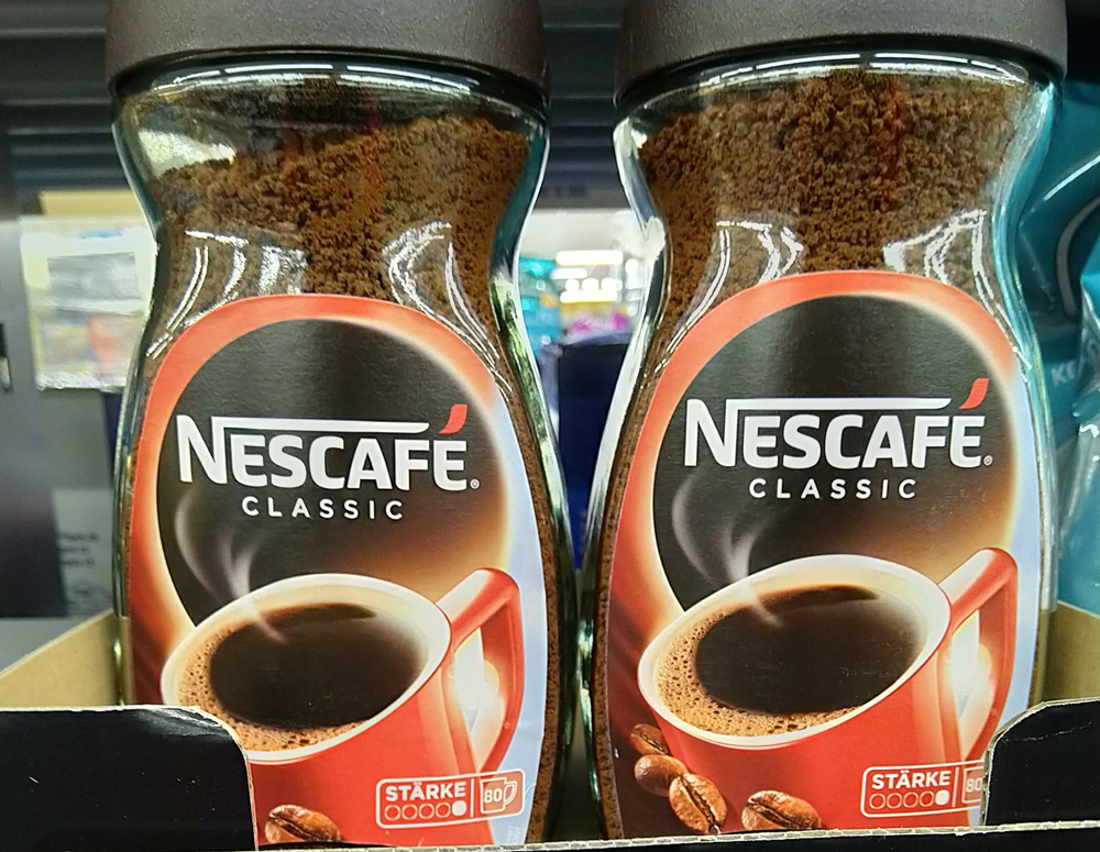 Nescafe Red Mug personalisiert mit Name gratis