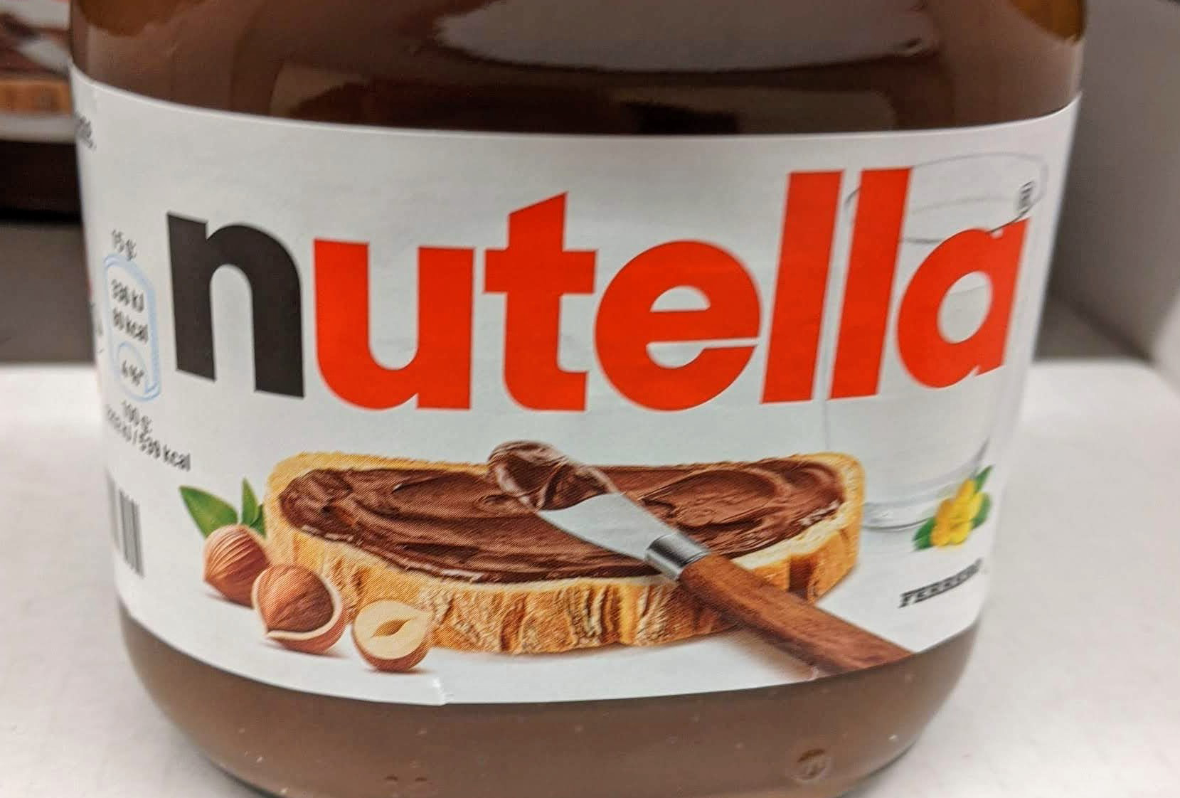 Nutella Frühstücksliebe: Frühstücks-Erlebnis mit Steffen Henssler gewinnen - Code eingeben