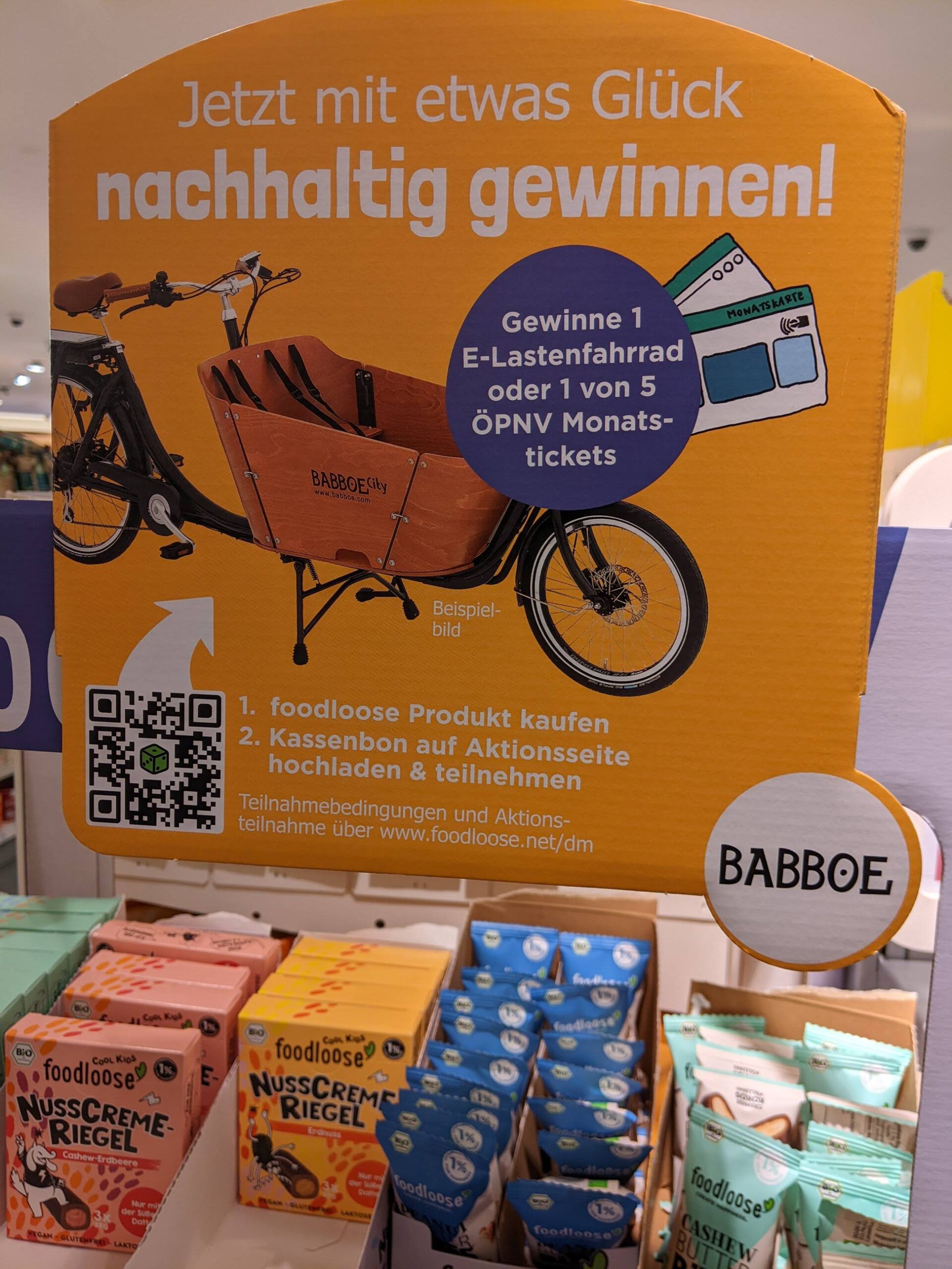 Foodloose und dm: E-Lastenfahrrad und ÖPNV-Tickets gewinnen