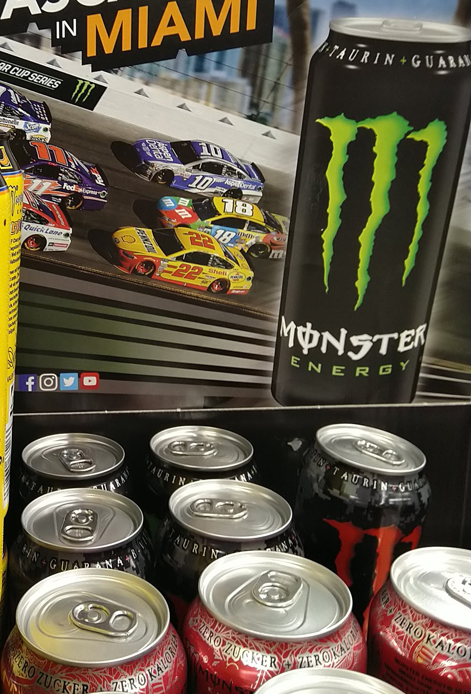 Monster Energy: Reise zum Moto GP Grand Prix in Cataluna gewinnen