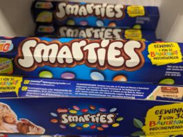 Smarties, KitKat: 50-Euro-Gutschein für Netto (mit Hund) gewinnen