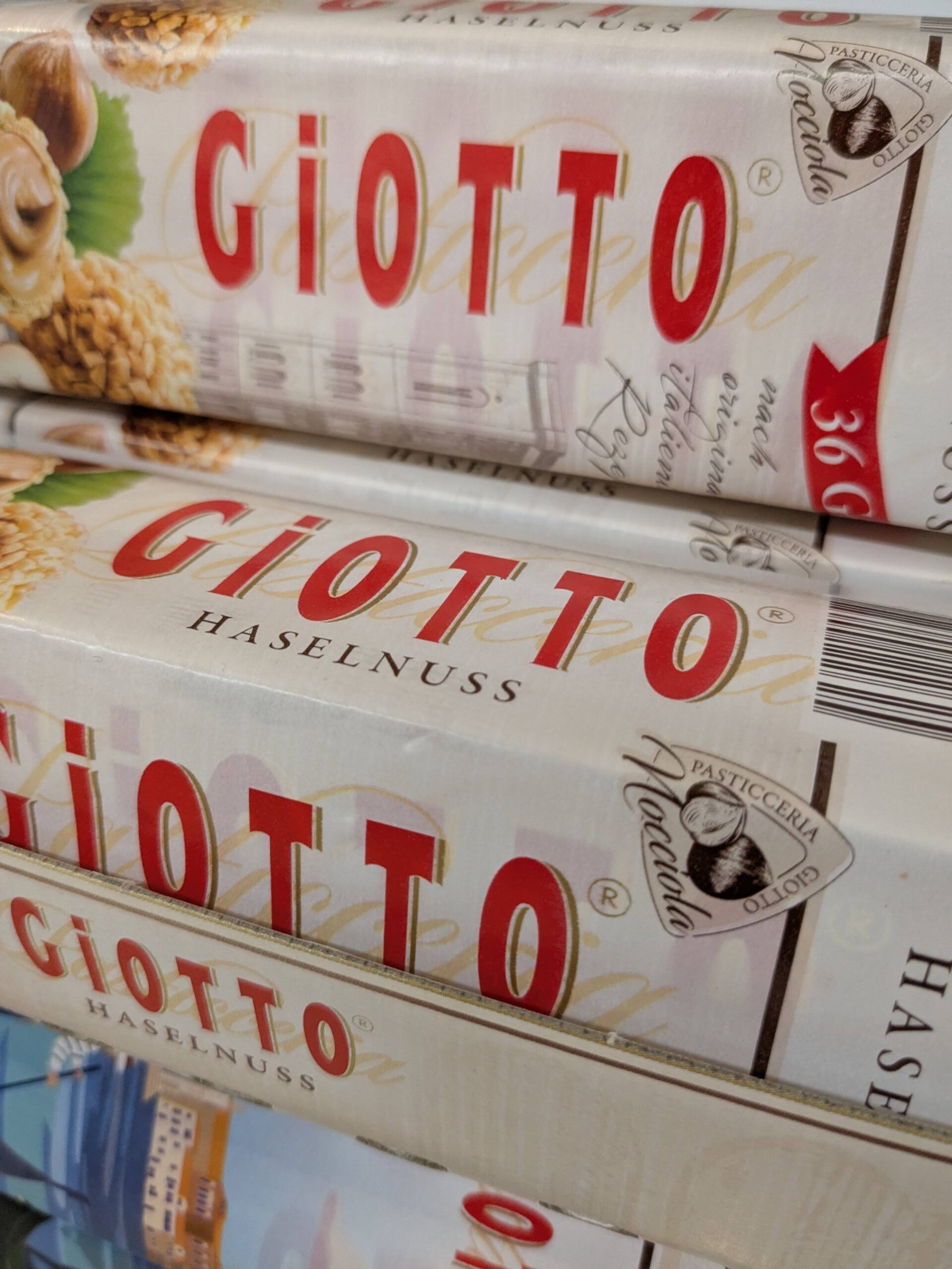 Giotto: Potluck Designbecher gewinnen